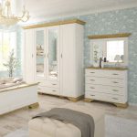 Συρταριέρα Jaden 4ων συρταριών golden oak-λευκό antique 93,5x39x88,5εκ - Image 2